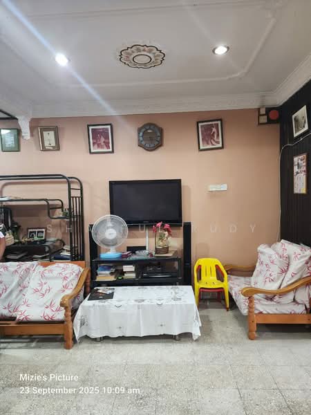 Rumah Teres 2 Tingkat untuk Dijual di Setapak (Kuala Lumpur) - Shaiful Rudy - Living Room - PropertyGuru.com.my