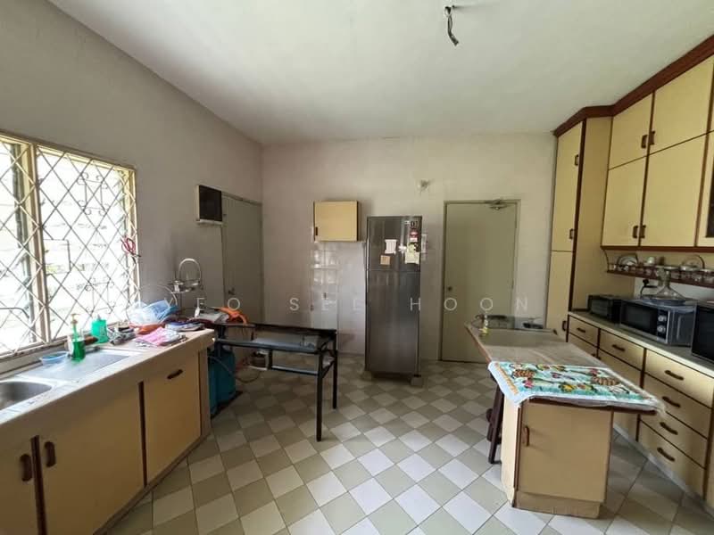 Bungalow for Sale in Kuala Lumpur (Kuala Lumpur) - Michael Yeo - Kitchen - PropertyGuru.com.my