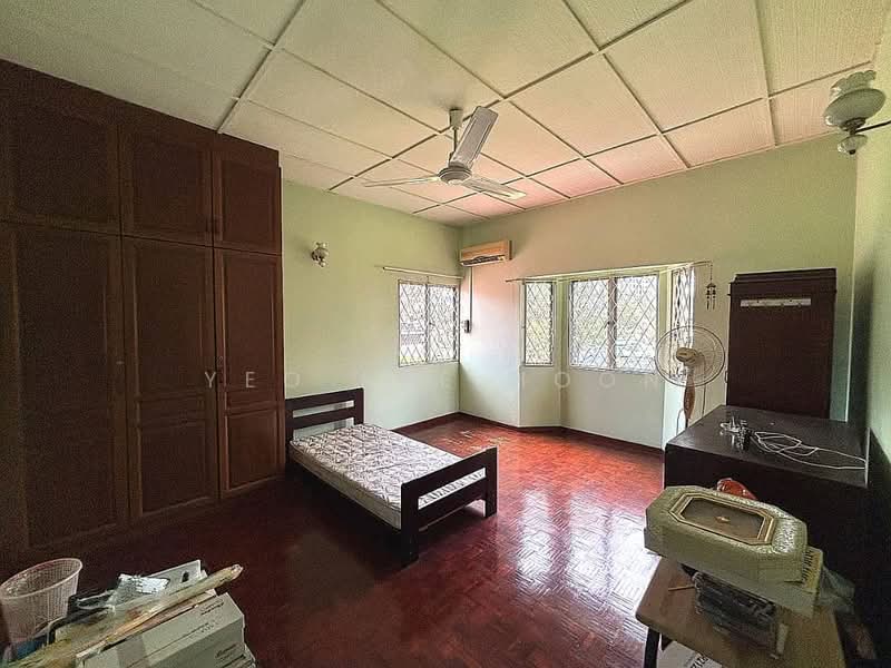 Bungalow for Sale in Kuala Lumpur (Kuala Lumpur) - Michael Yeo - Bedroom - PropertyGuru.com.my