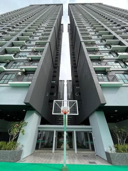 Service Residence for Rent at Majestic Maxim - JJ Ng - PropertyGuru.com.my