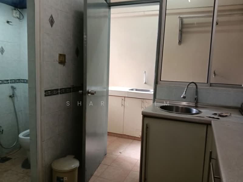 Apartment for Rent at Subang Perdana Goodyear Court 10 - Sharon Lim - dry/wet kitchen/bathroom - PropertyGuru.com.my