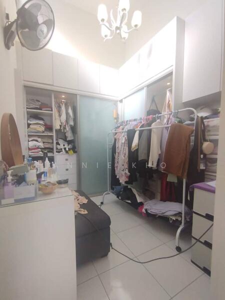 Closet