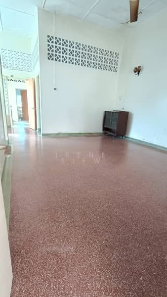 1.5-storey Terraced House for Sale in Seremban (Negeri Sembilan) - Irene Siew - Living Room - PropertyGuru.com.my
