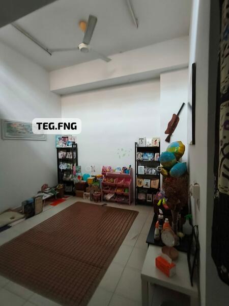 2-storey Terraced House for Sale in Shah Alam (Selangor) - Fiona Ng - Living Room - PropertyGuru.com.my
