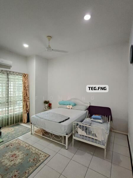 2-storey Terraced House for Sale in Shah Alam (Selangor) - Fiona Ng - Bedroom - PropertyGuru.com.my