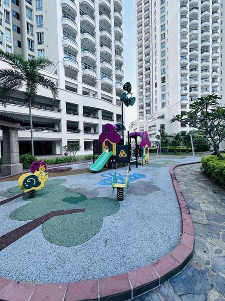 Condominium for Sale at Ocean Palms Condominium - NS Han - Exterior - PropertyGuru.com.my