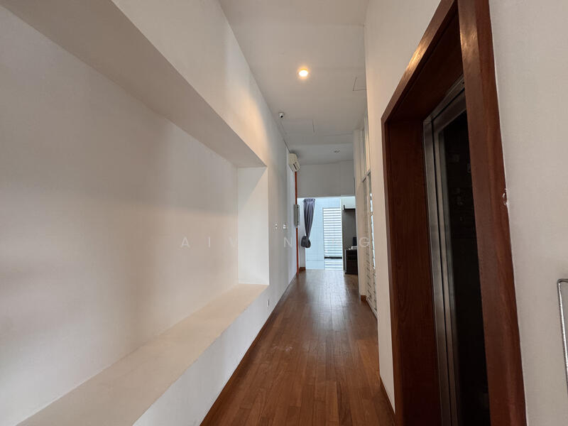 Corridor