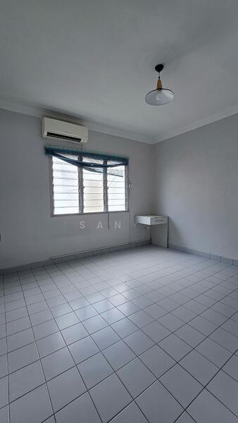 For Sale - Rumah Pangsa Permas Jaya