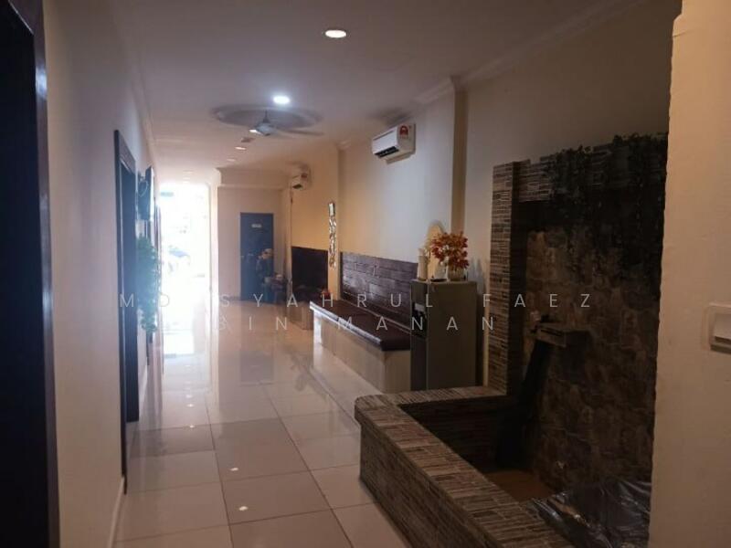 Corridor