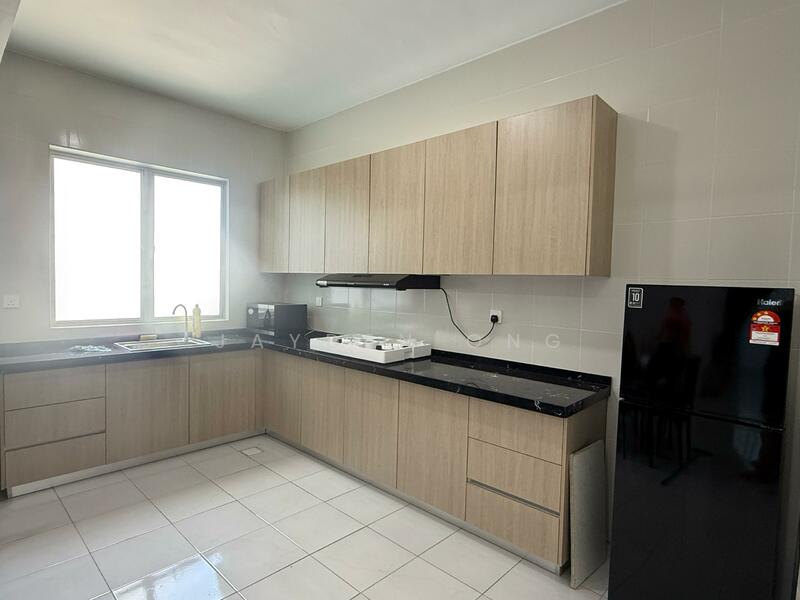 For Rent - Opal