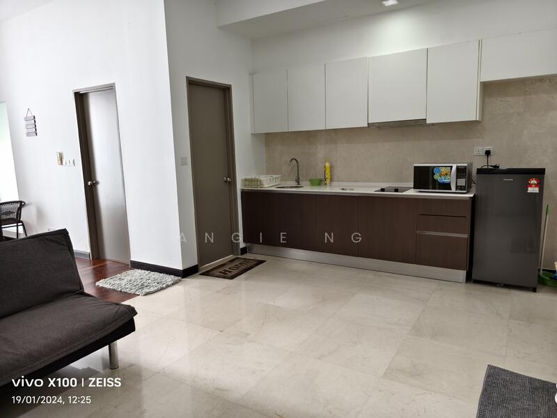Condominium for Rent at Silverscape Residences - Angie Ng - Kitchen - PropertyGuru.com.my