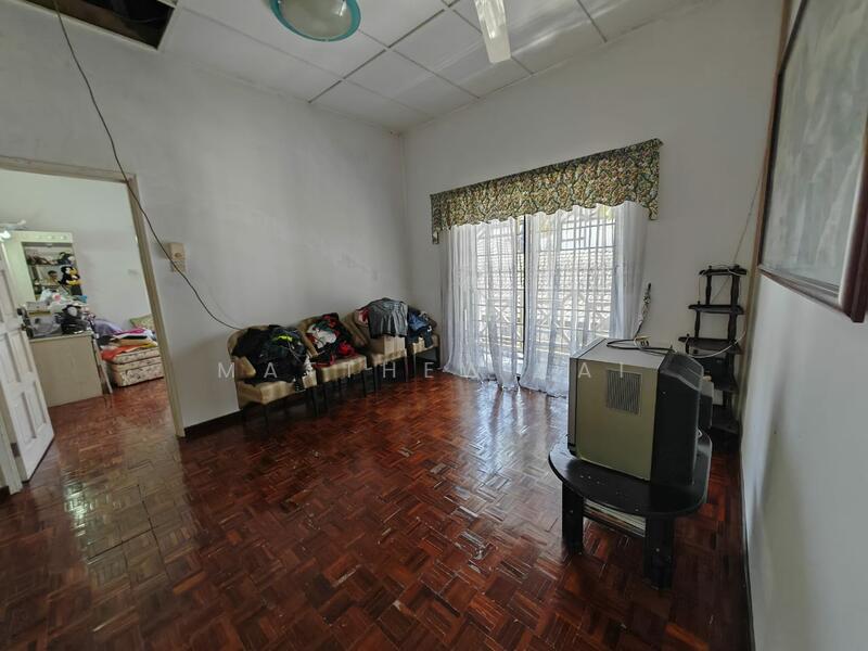 Semi-Detached House for Sale in Sungai Long (Bandar Sungai Long) - Matthew Lai - Living Room - PropertyGuru.com.my