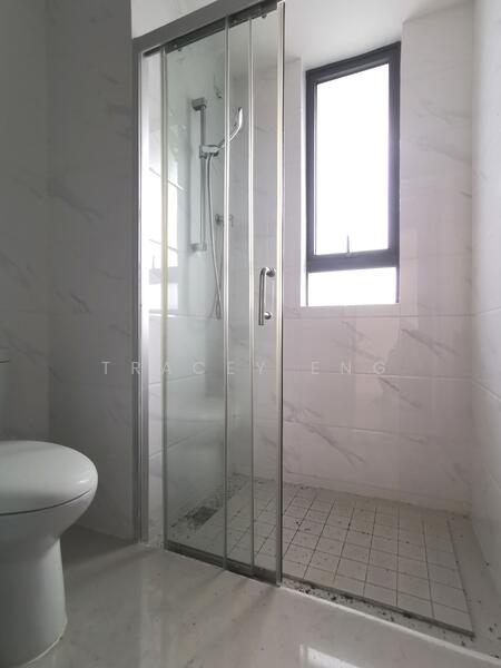 Share Bathroom