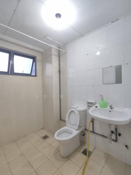Untuk Disewa - D'Alamanda