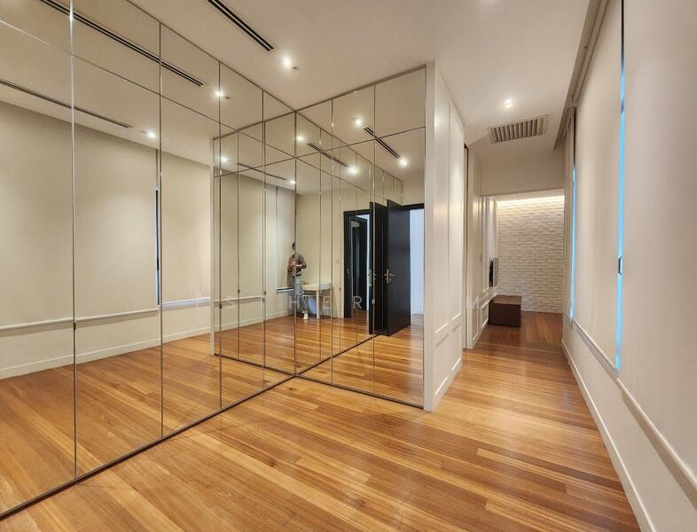 Corridor