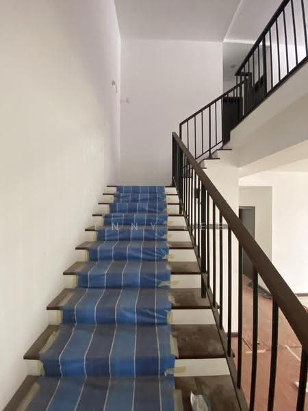 Semi-Detached House for Sale in Eco Sanctuary (Telok Panglima Garang) - Kenny Lee - Corridor - PropertyGuru.com.my