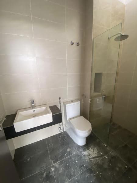 Semi-Detached House for Sale in Eco Sanctuary (Telok Panglima Garang) - Kenny Lee - Bathroom - PropertyGuru.com.my