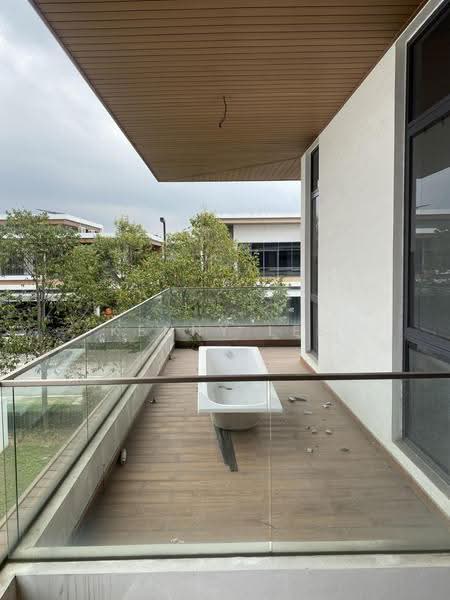 Semi-Detached House for Sale in Eco Sanctuary (Telok Panglima Garang) - Kenny Lee - Balcony - PropertyGuru.com.my