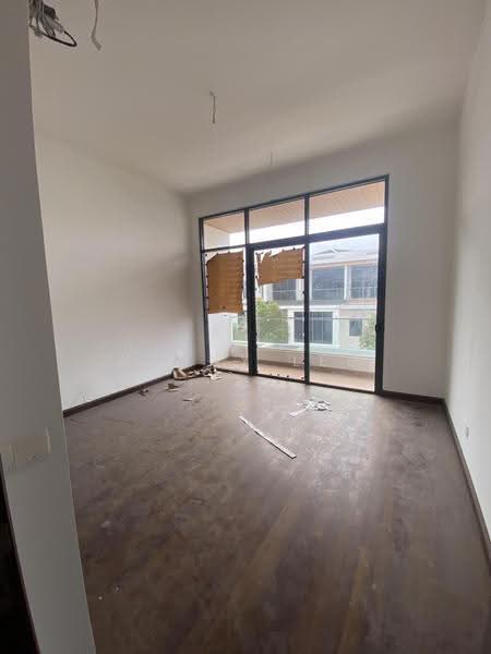 Semi-Detached House for Sale in Eco Sanctuary (Telok Panglima Garang) - Kenny Lee - Balcony - PropertyGuru.com.my