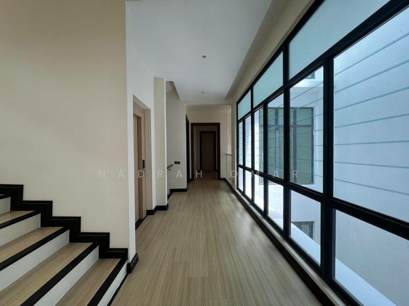 Corridor