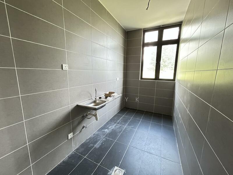 Rumah Berkembar untuk Dijual di Putra Heights (Subang Jaya) - Lai YK - Bathroom - PropertyGuru.com.my