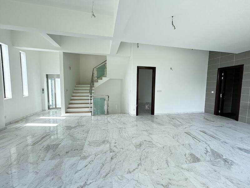 Rumah Berkembar untuk Dijual di Putra Heights (Subang Jaya) - Lai YK - Living Room - PropertyGuru.com.my