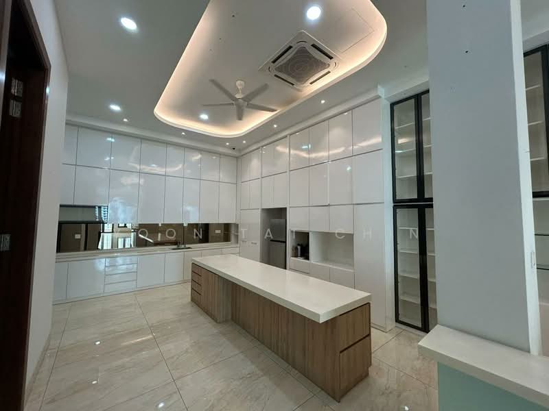 Rumah Banglo untuk Dijual di Country Heights Damansara (Kuala Lumpur) - Yoon Tat Chin - Kitchen - PropertyGuru.com.my