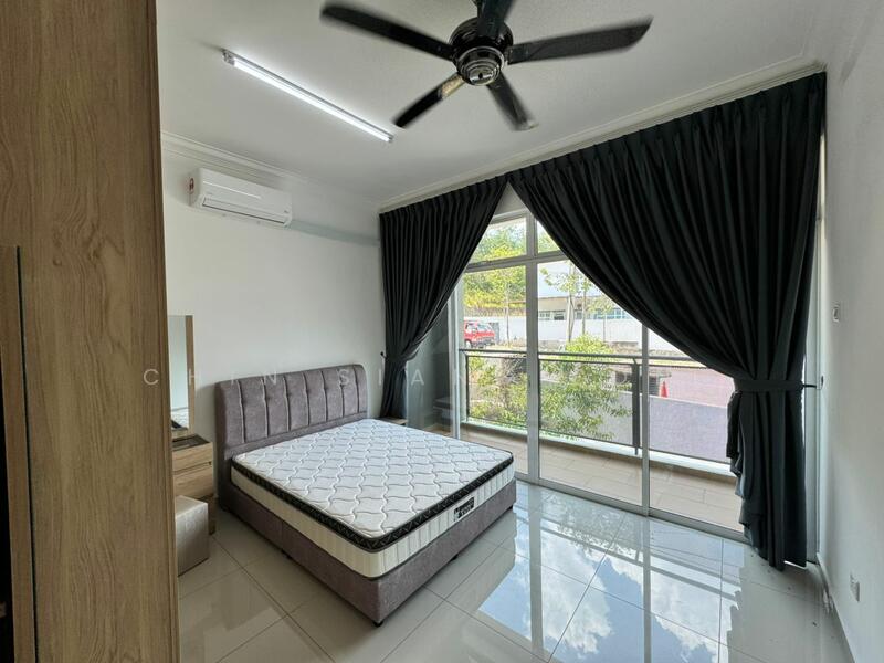ROOM 3 with Balcony 
