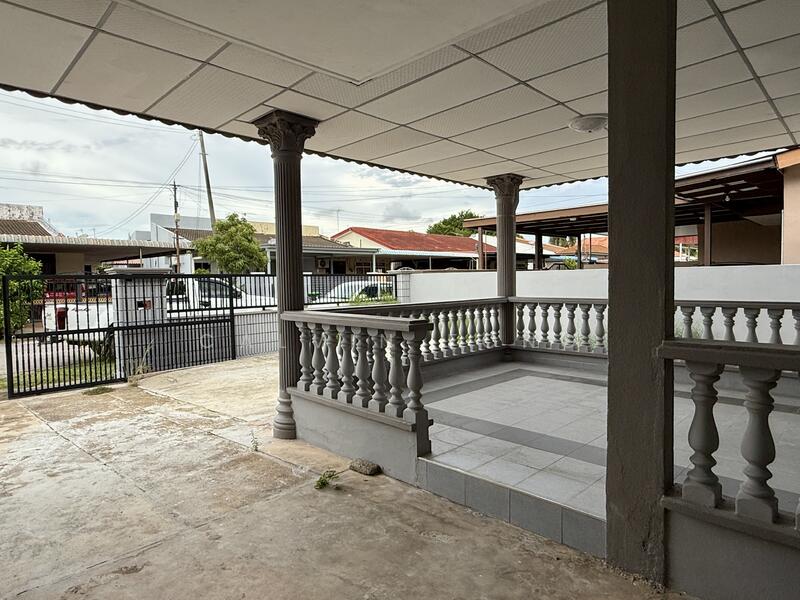 Part of car porch