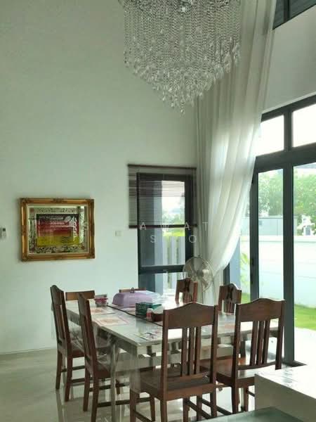 Bungalow for Sale in Cyberjaya (Selangor) - Salawati Busro - Dining Room - PropertyGuru.com.my
