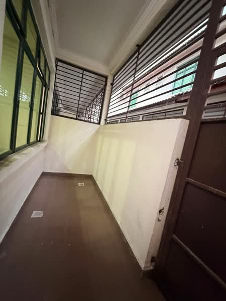 2-storey Terraced House for Rent in Kota Warisan (Sepang) - Terry Yee - Balcony - PropertyGuru.com.my
