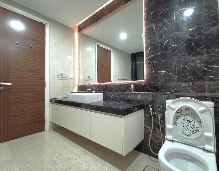 Master Bathroom with Bathtub