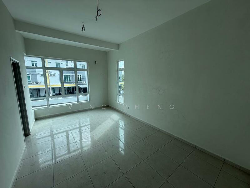 2.5-storey Terraced House for Sale in Taman Merak Mas (Bukit Katil) - Vinc Pheng - Interior - PropertyGuru.com.my