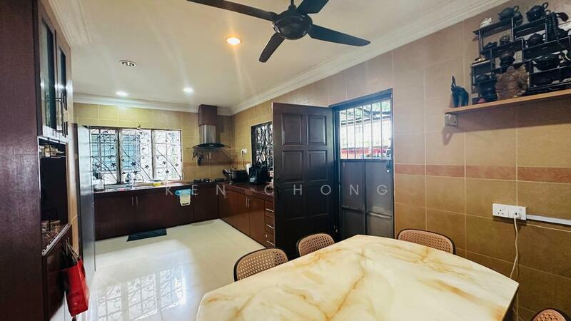 Rumah Teres 2 Tingkat untuk Dijual di Bandar Damai Perdana (Cheras) - Ken Chong - Kitchen - PropertyGuru.com.my
