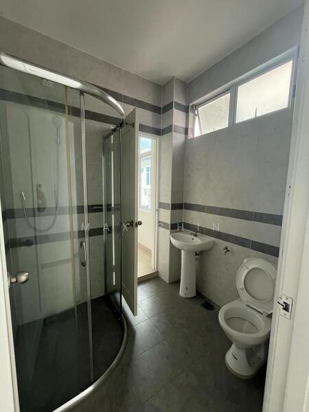 Bathroom 3