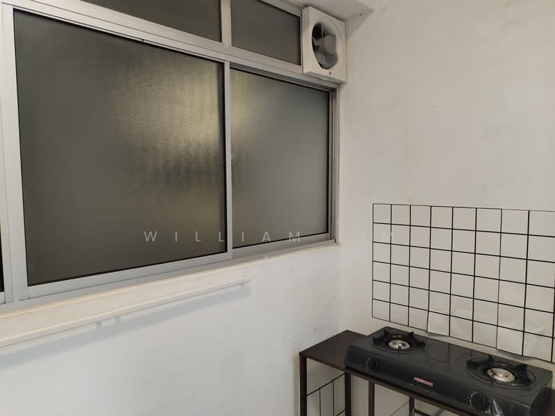 Servis Apartment untuk Dijual di Axis Crown - William Lim - Kitchen - PropertyGuru.com.my