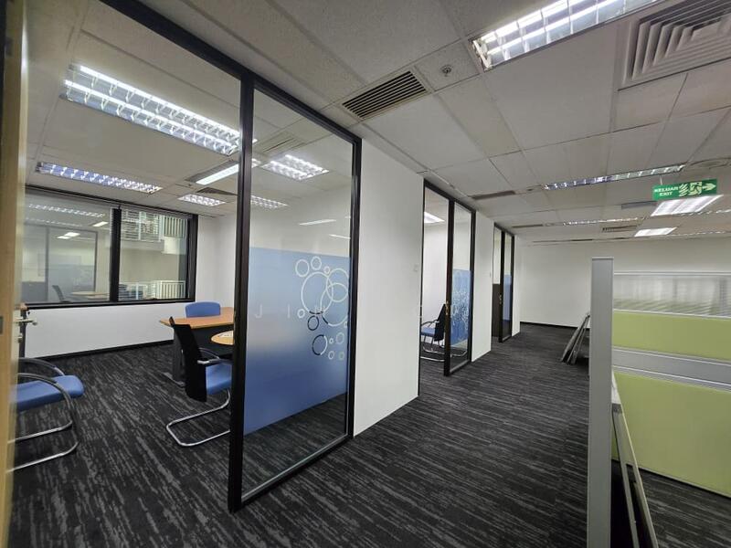Shop / Office for Rent in Golden Triangle (KL City Centre) - Jin Ooi - Corridor - PropertyGuru.com.my