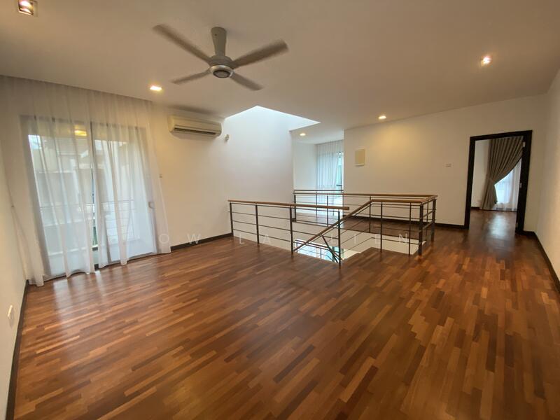 Semi-Detached House for Sale in Leisure Farm (Gelang Patah) - Low Lai Lien - Living Room - PropertyGuru.com.my