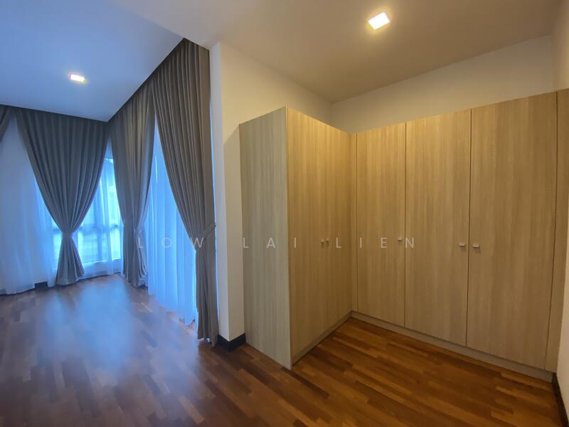 Semi-Detached House for Sale in Leisure Farm (Gelang Patah) - Low Lai Lien - Bedroom - PropertyGuru.com.my