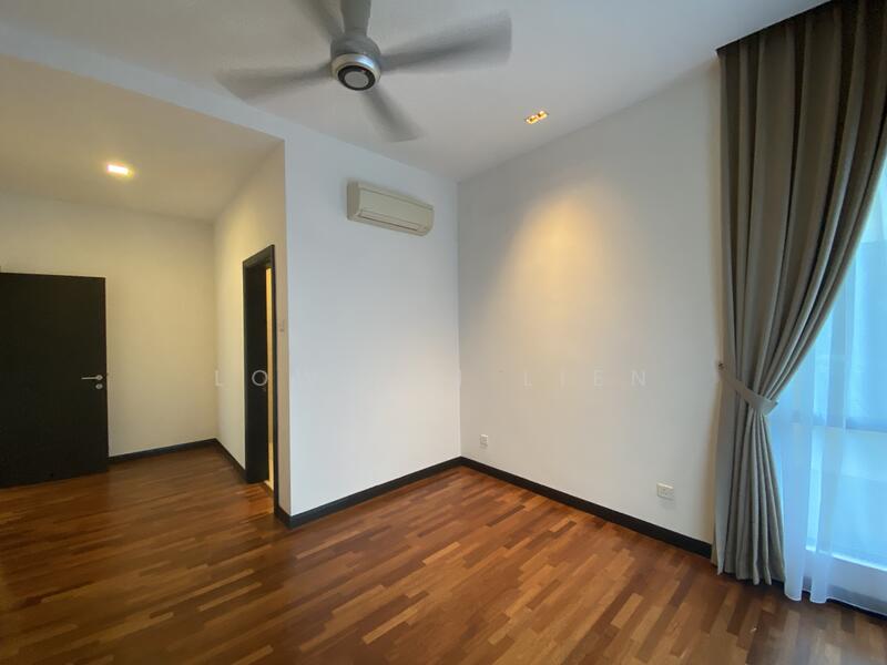 Semi-Detached House for Sale in Leisure Farm (Gelang Patah) - Low Lai Lien - Bedroom - PropertyGuru.com.my