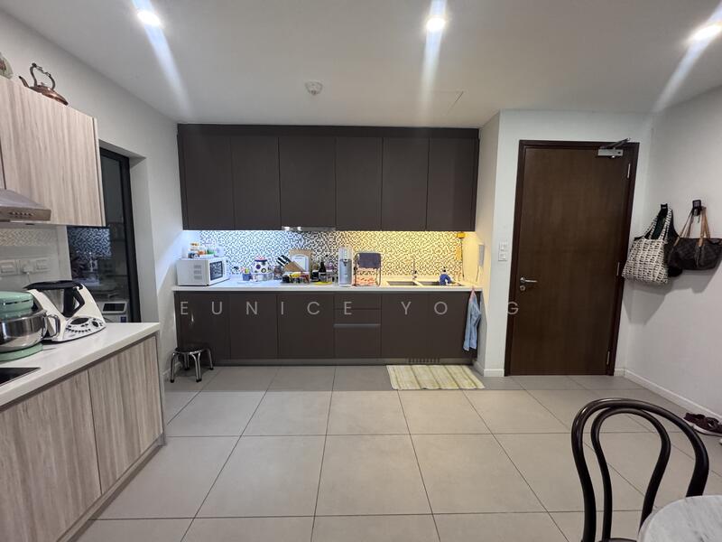 For Sale - Seventeen Mall & Residences (Biji Living)