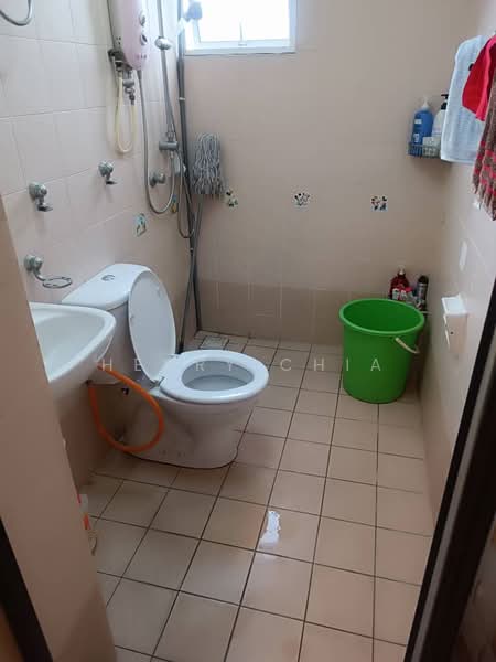 Condominium for Sale at Mentari Kondominium - Henry Chia - Bathroom - PropertyGuru.com.my