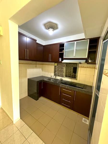 Apartment for Sale at Kantan Court - Mak Oliver - Kitchen - PropertyGuru.com.my