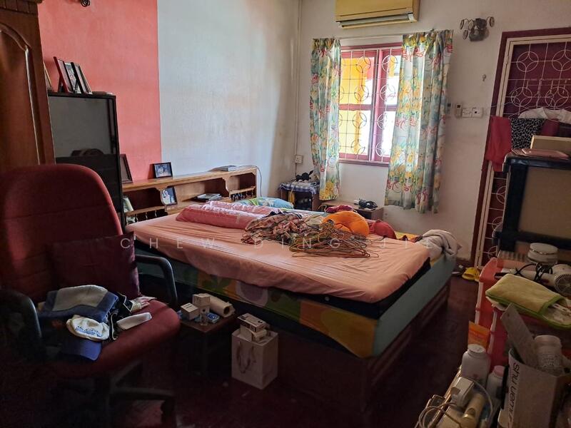 2-storey Terraced House for Sale at Taman Sri Subang - Chew Ding Jie - Bedroom - PropertyGuru.com.my