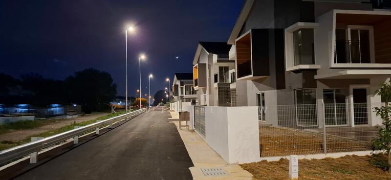 Terraced House for Sale in Kampung Selangor Dredging (Dengkil) - Keith Liew - Exterior - PropertyGuru.com.my