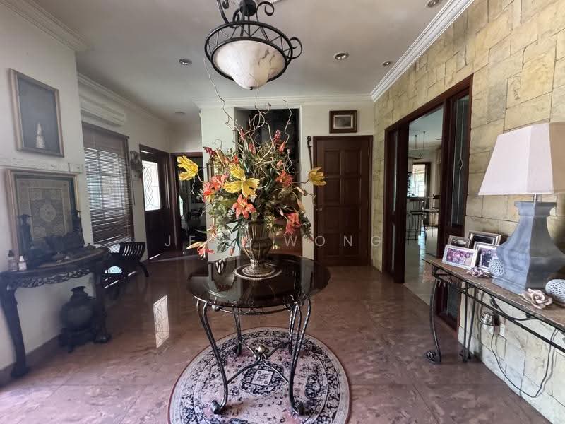 Rumah Banglo untuk Dijual di Bukit Damansara (Damansara Heights) - Jess Wong - Entrance - PropertyGuru.com.my