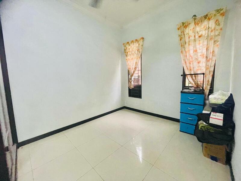 For Rent - Alam Sari