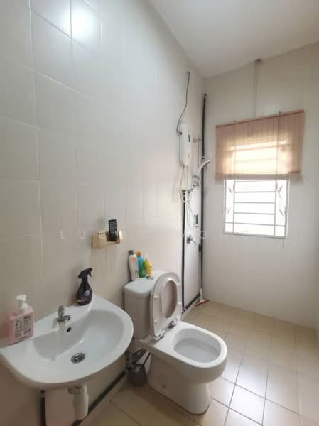 Perdana Residence , Selayang untuk Untuk Dijual - RM 1,480,000, Apr 2026 - Bathroom - PropertyGuru.com.my
