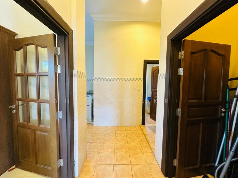 Corridor