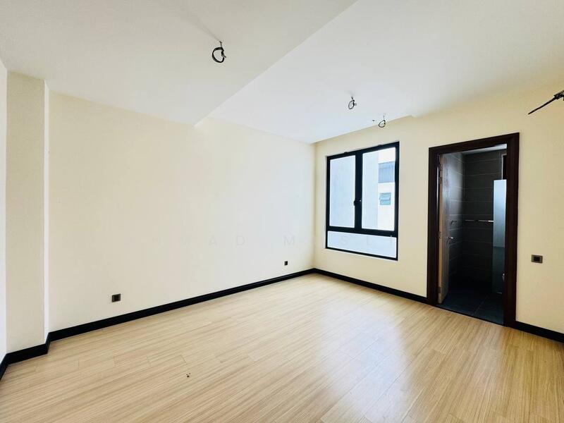 For Sale - Anggun Kirana